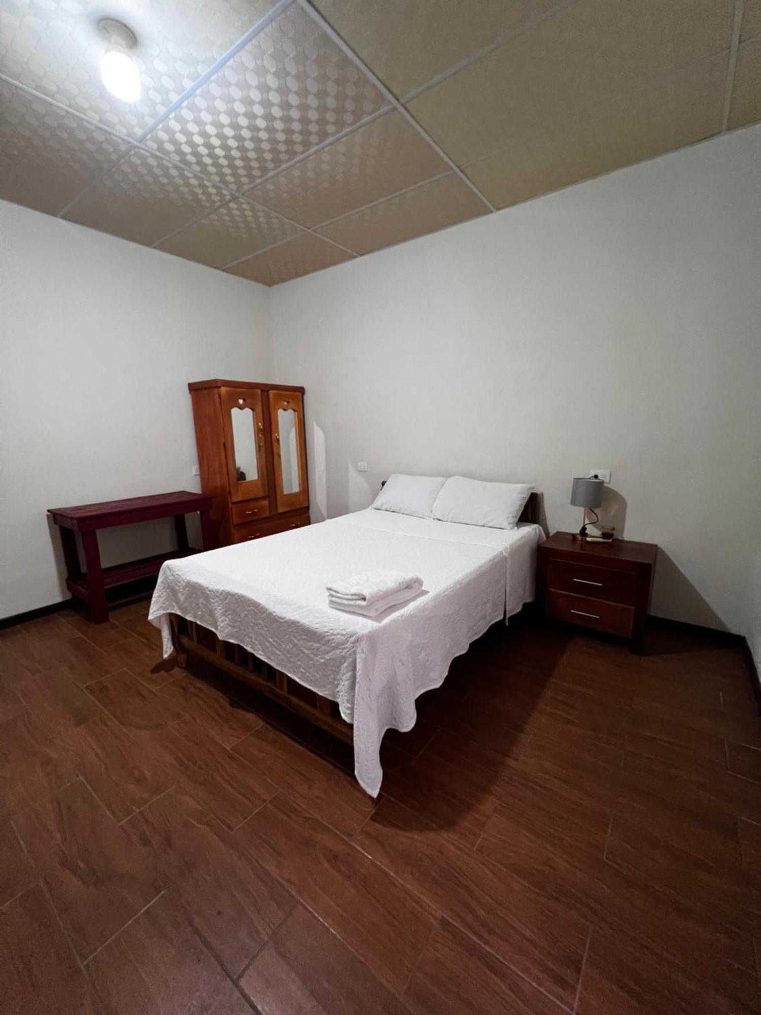Ibania Hostal Tamanique Chambre photo